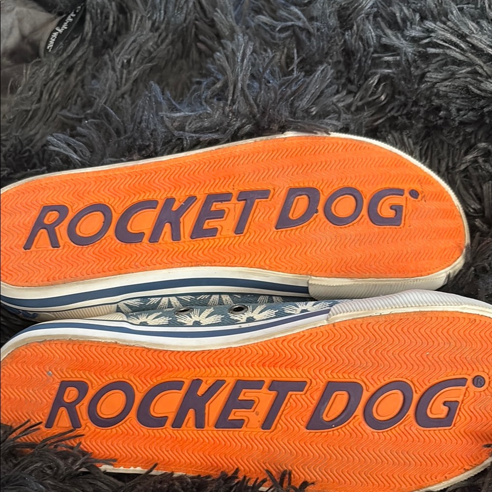 Rocket Dog Blue Floral Sneakers - Picture 4 of 5